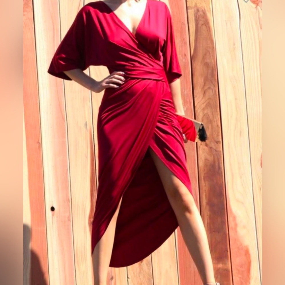 Chic Asymmetrical Burgundy Dress
